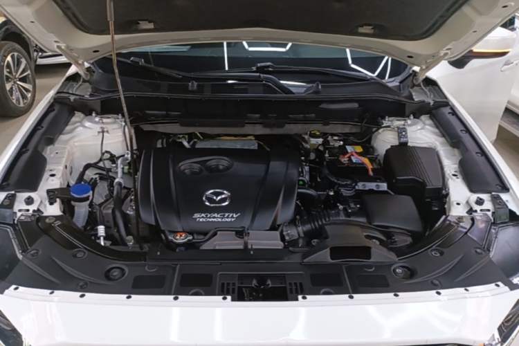 Used Mazda CX-8 2019 2.5L Two-Wheel Drive Luxury Version Engine Bay