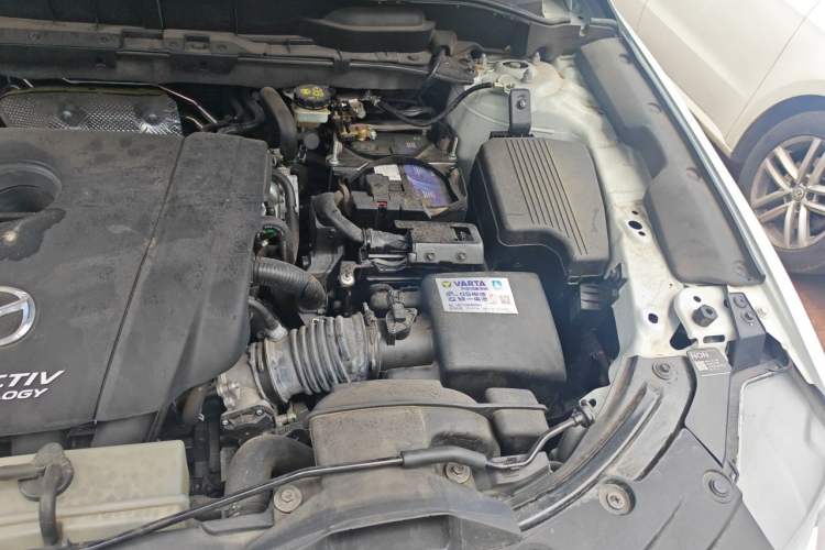Used Mazda CX-8 2019 2.5L Two-Wheel Drive Prestige Version Engine Bay Left
