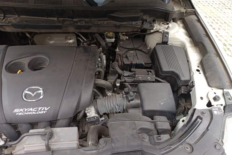 Used Mazda CX-8 2019 2.5L Two-Wheel Drive Luxury Version Engine Bay Left