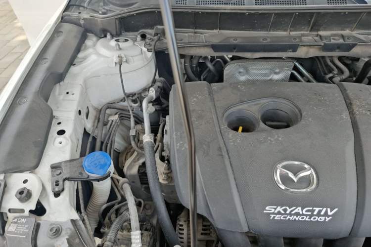 Used Mazda CX-8 2019 2.5L Four-Wheel Drive Flagship Model Engine Bay Right