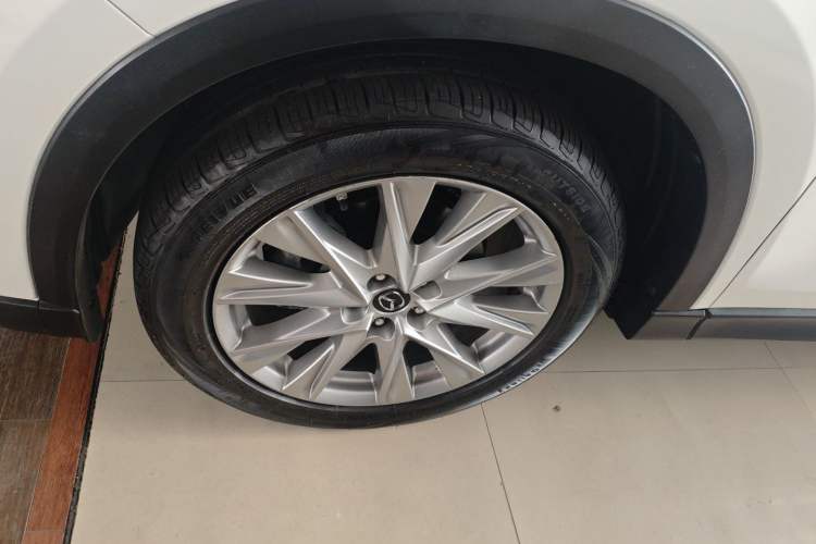 Used Mazda CX-8 2019 2.5L Four-Wheel Drive Deluxe Edition Exterior 1