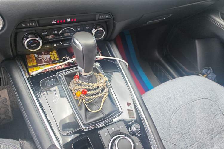 Used Mazda CX-8 2019 2.5L Two-Wheel Drive Prestige Version Gear Lever