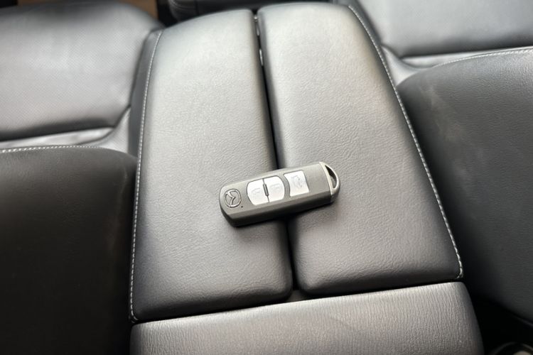 Used Mazda CX-8 2019 2.5L Two-Wheel Drive Prestige Version Interior 11