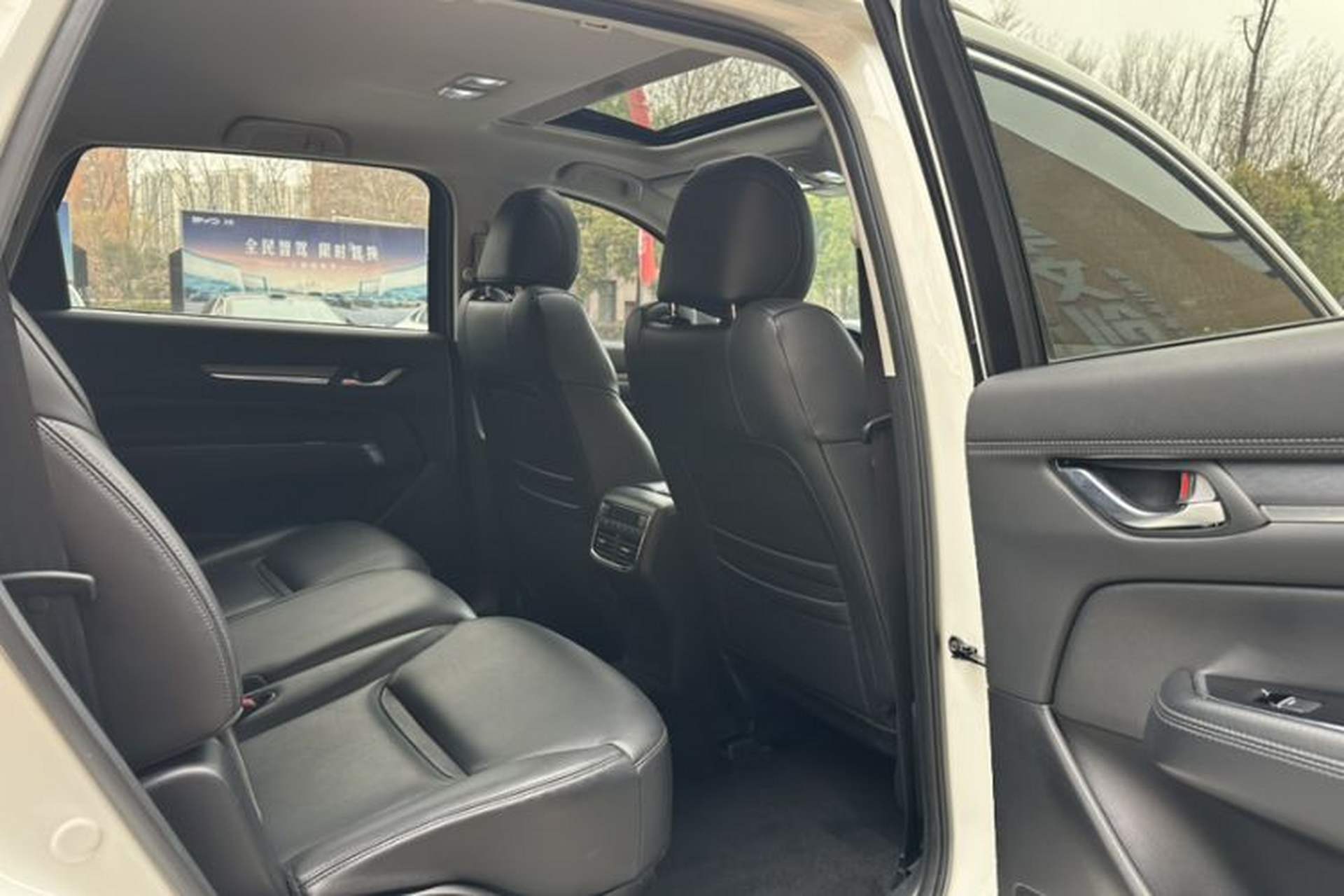 Used Mazda CX-8 2019 2.5L Two-Wheel Drive Prestige Version Interior 5