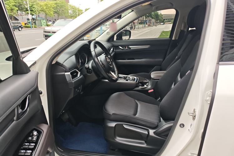 Used Mazda CX-8 2019 2.5L Two-Wheel Drive Luxury Version Interior 7