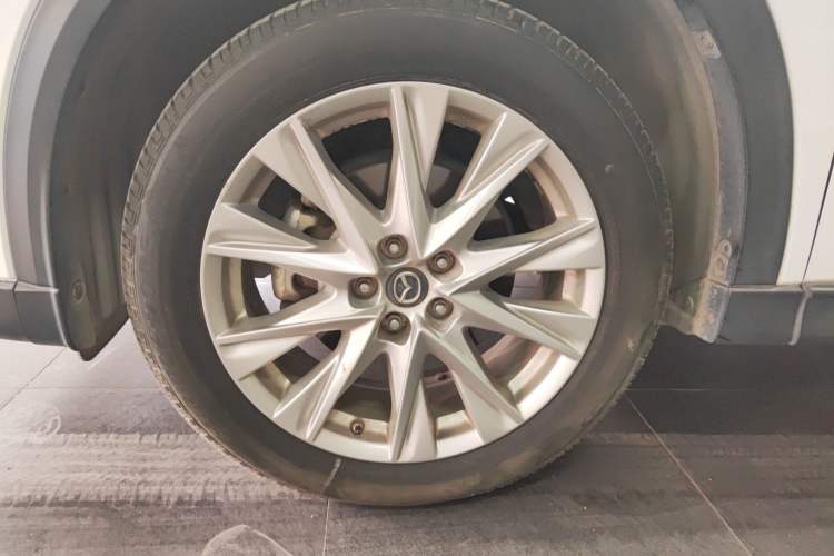 Used Mazda CX-8 2019 2.5L Four-Wheel Drive Deluxe Edition Left Front Wheel Hub