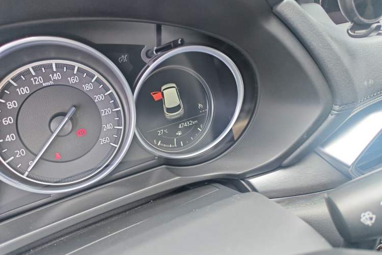 Used Mazda CX-8 2019 2.5L Two-Wheel Drive Prestige Version Odometer Close Up