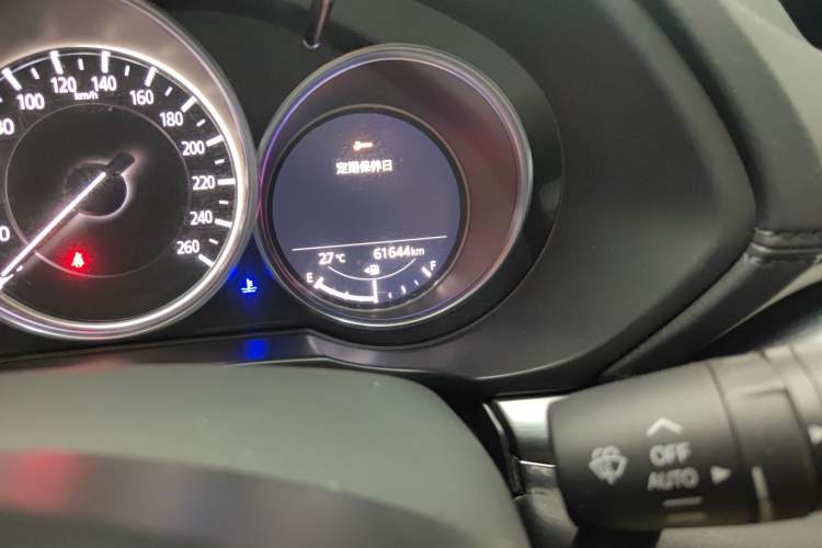 Used Mazda CX-8 2019 2.5L Four-Wheel Drive Deluxe Edition Odometer Close Up