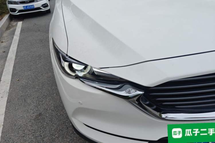 Used Mazda CX-8 2019 2.5L Four-Wheel Drive Flagship Model Right Front Headlight