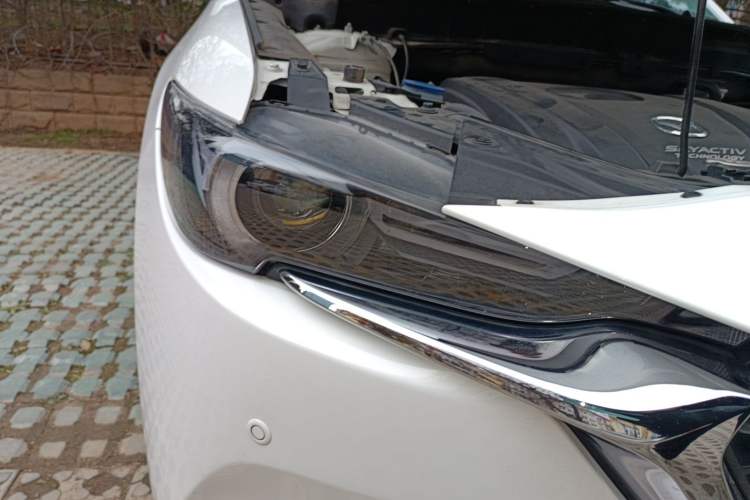 Used Mazda CX-8 2019 2.5L Two-Wheel Drive Luxury Version Right Front Headlight