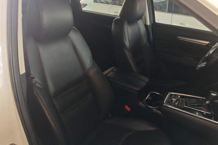 Used Mazda CX-8 2019 2.5L Four-Wheel Drive Deluxe Edition Right Front Seat