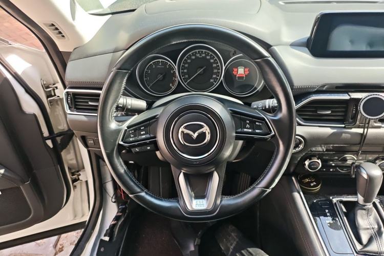 Used Mazda CX-8 2019 2.5L Four-Wheel Drive Deluxe Edition Steering Wheel