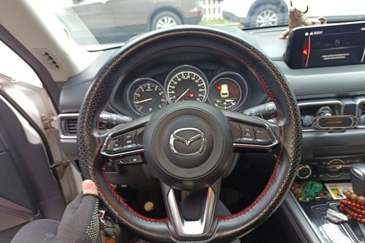 Used Mazda CX-8 2019 2.5L Two-Wheel Drive Luxury Version Steering Wheel