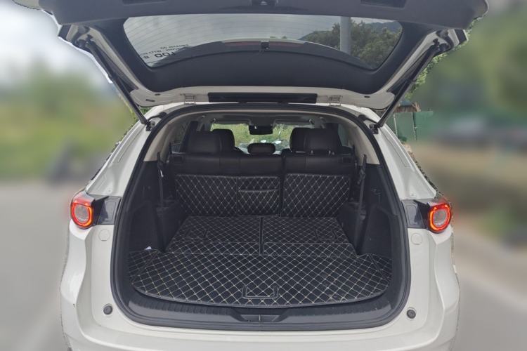Used Mazda CX-8 2019 2.5L Four-Wheel Drive Flagship Model Trunk