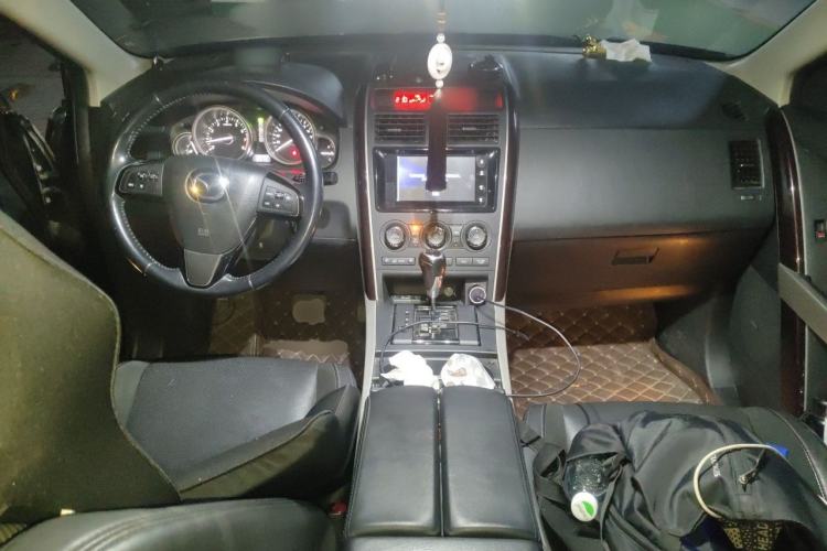 Used Mazda CX-9 2013 3.7L Automatic Standard Edition Center Console