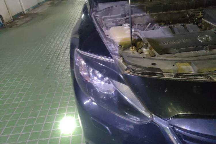 Used Mazda CX-9 2013 3.7L Automatic Standard Edition Right Front Headlight