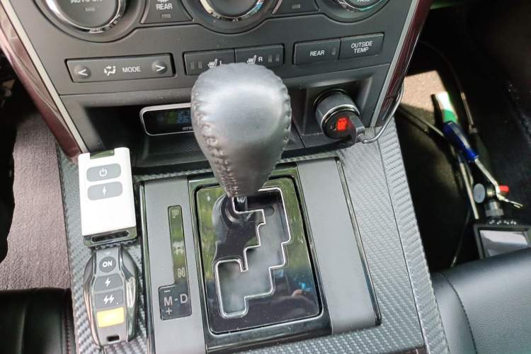 Used Mazda CX-9 2013 3.7L Automatic Standard Edition Gear Lever