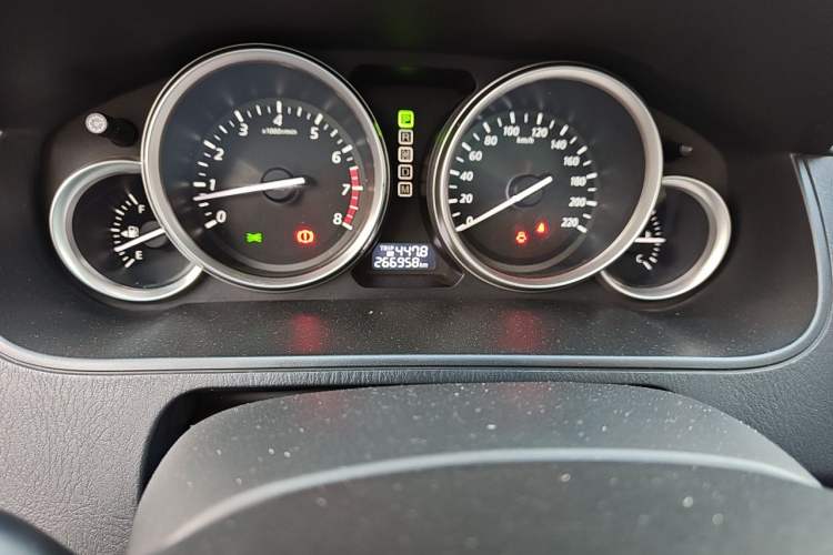 Used Mazda CX-9 2013 3.7L Automatic Standard Edition Odometer Close Up