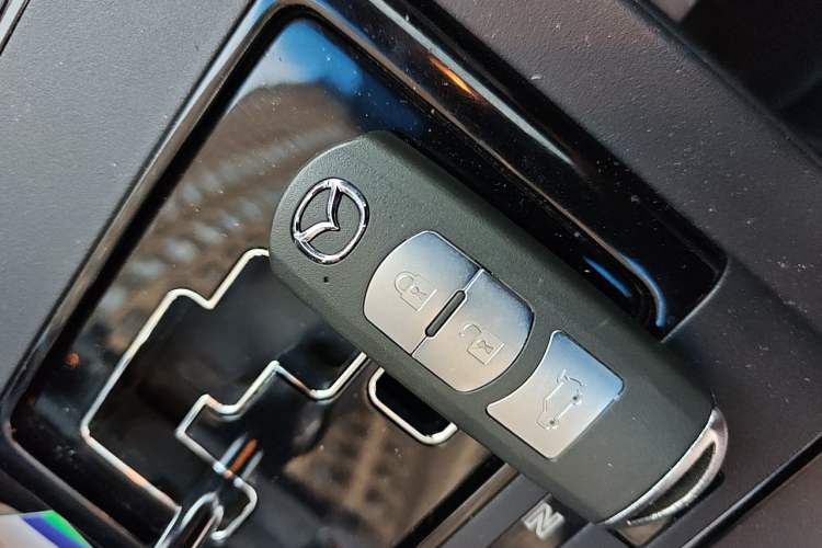 Used Mazda CX-9 2013 3.7L Automatic Standard Edition Vehicle Key