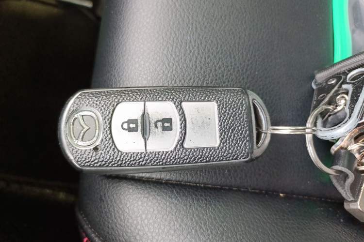 Used Mazda CX-9 2013 3.7L Automatic Standard Edition Vehicle Key