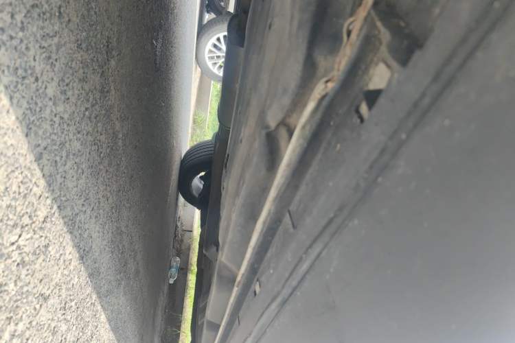 Used Mazda CX-9 2013 3.7L Automatic Standard Edition Chassis Front Left