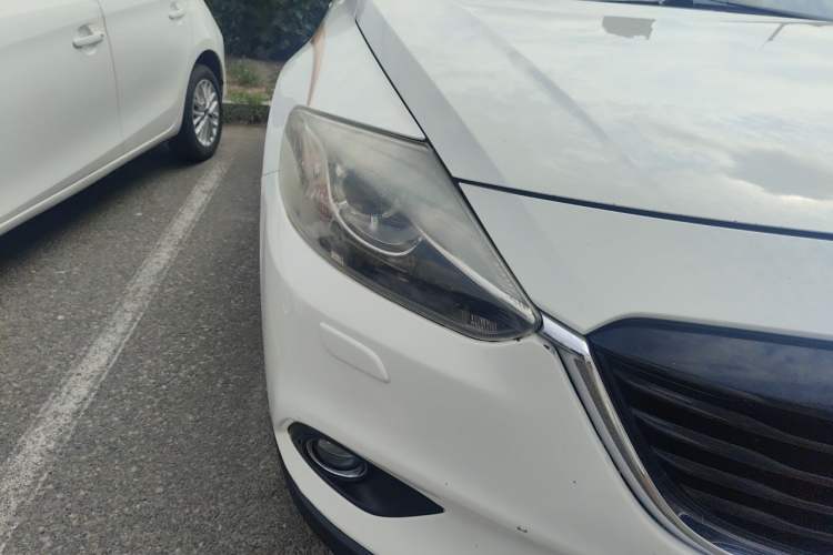 Used Mazda CX-9 2013 3.7L Automatic Standard Edition Right Front Headlight