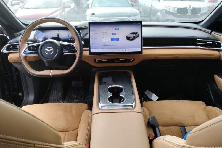 Used Mazda EZ-6 2024 Pure Electric 600 ZhiZun Edition Center Console