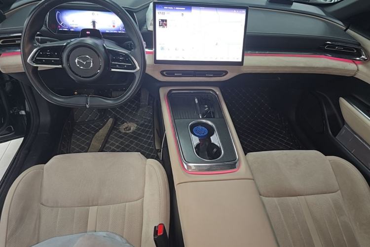 Used Mazda EZ-6 2024 Range-Extended 200 Zhiya Edition Center Console
