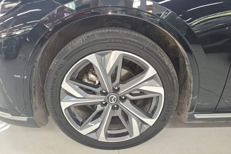 Used Mazda EZ-6 2024 Range-Extended 200 Zhiya Edition Left Front Wheel Hub