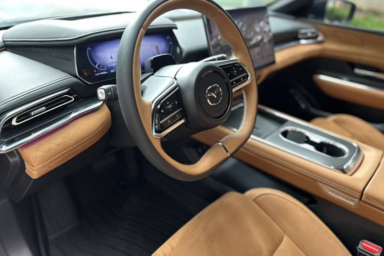 Used Mazda EZ-6 2024 Pure Electric 600 ZhiZun Edition Steering Wheel