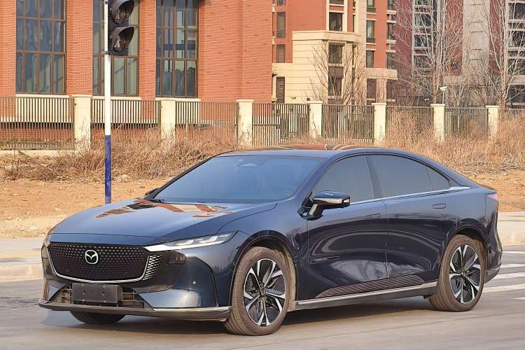 Used Mazda EZ-6 2024 Pure Electric 600 Zhiya Edition Guazi used car, China used car export, Used car for sale, Used  cars, Cheapest cars for sale