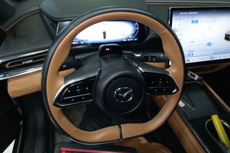 Used Mazda EZ-6 2024 Pure Electric 600 Zhiya Edition Steering Wheel