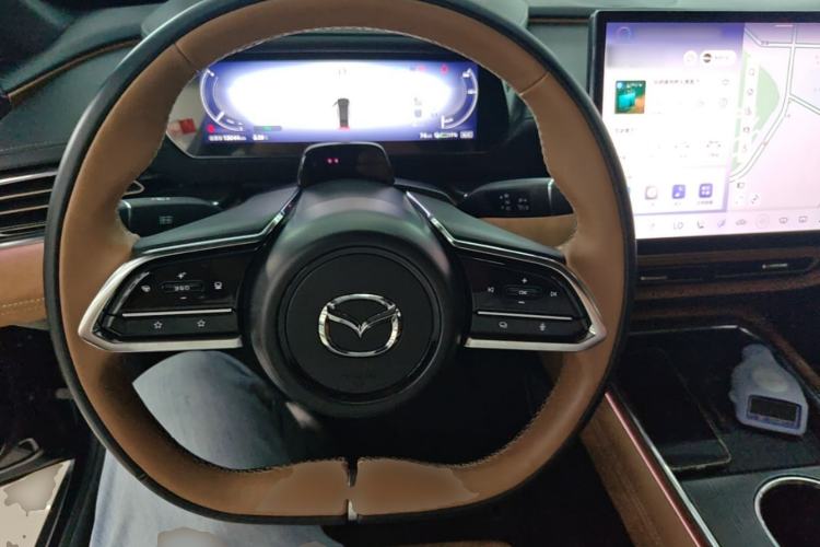 Used Mazda EZ-6 2024 Pure Electric 600 ZhiZun Edition Steering Wheel
