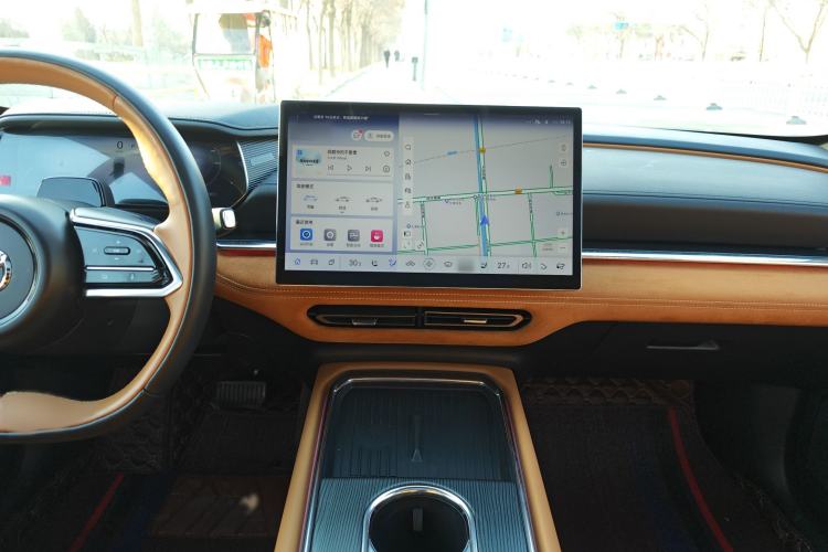 Used Mazda EZ-6 2024 Range-Extended 200 Luxury Edition Audio And AC Panel