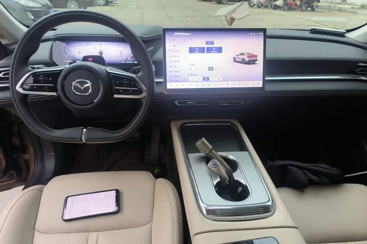 Used Mazda EZ-6 2024 Pure Electric 480 Zhiyue Edition Center Console