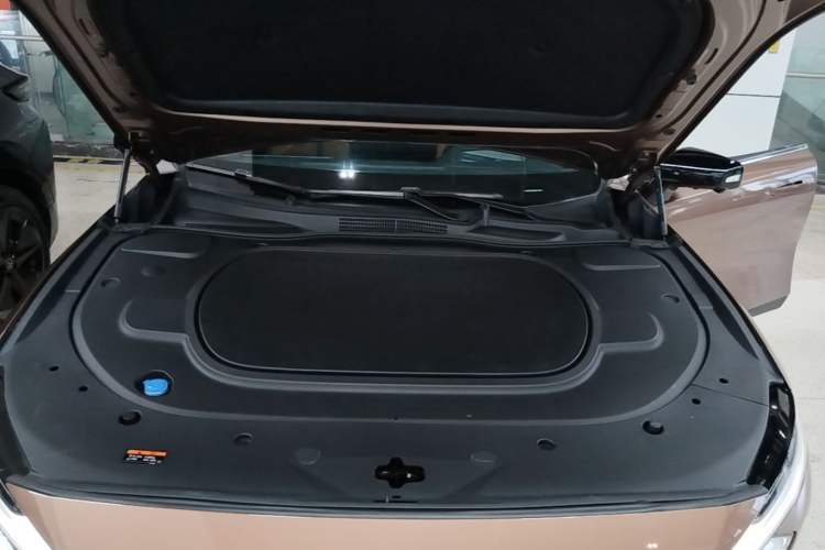 Used Mazda EZ-6 2024 Range-Extended 200 Luxury Edition Engine Bay