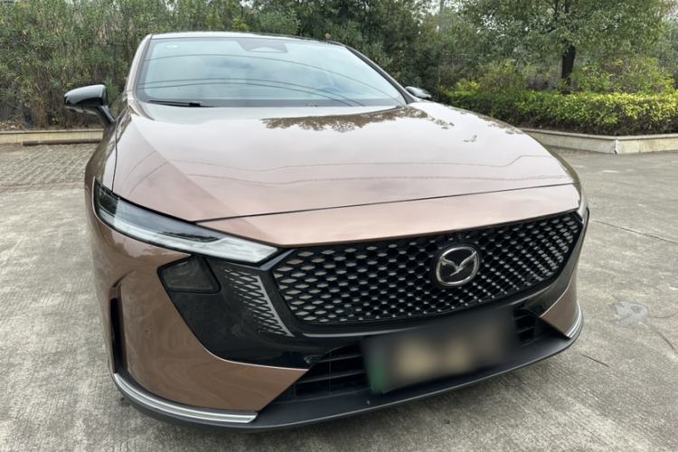 Used Mazda EZ-6 2024 Range-Extended 200 Luxury Edition Exterior 13