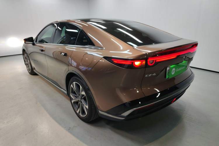 Used Mazda EZ-6 2024 Range-Extended 200 Luxury Edition Exterior 2