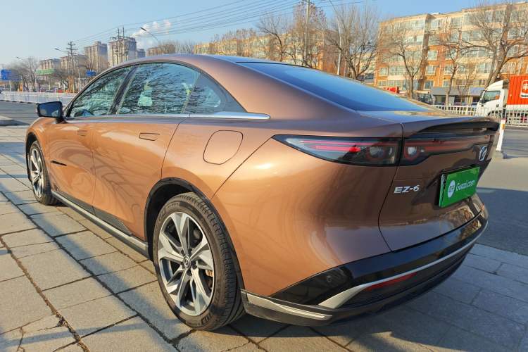 Used Mazda EZ-6 2024 Range-Extended 200 Luxury Edition Exterior 5