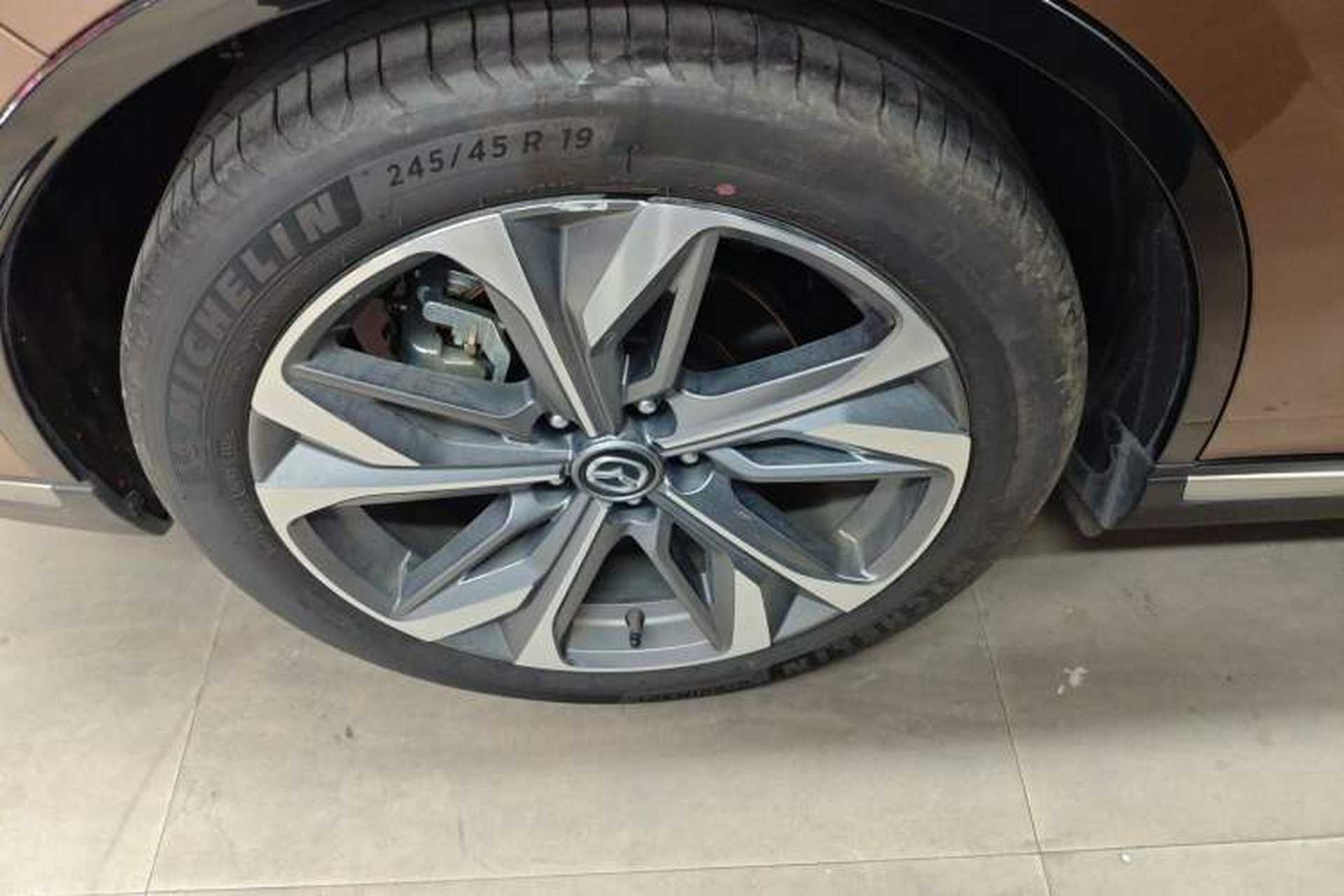 Used Mazda EZ-6 2024 Range-Extended 200 Luxury Edition Exterior 5