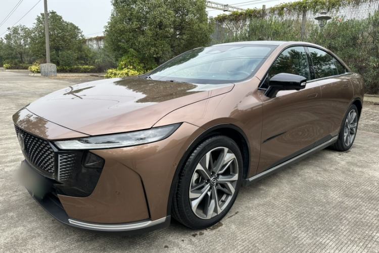 Used Mazda EZ-6 2024 Range-Extended 200 Luxury Edition Exterior 9