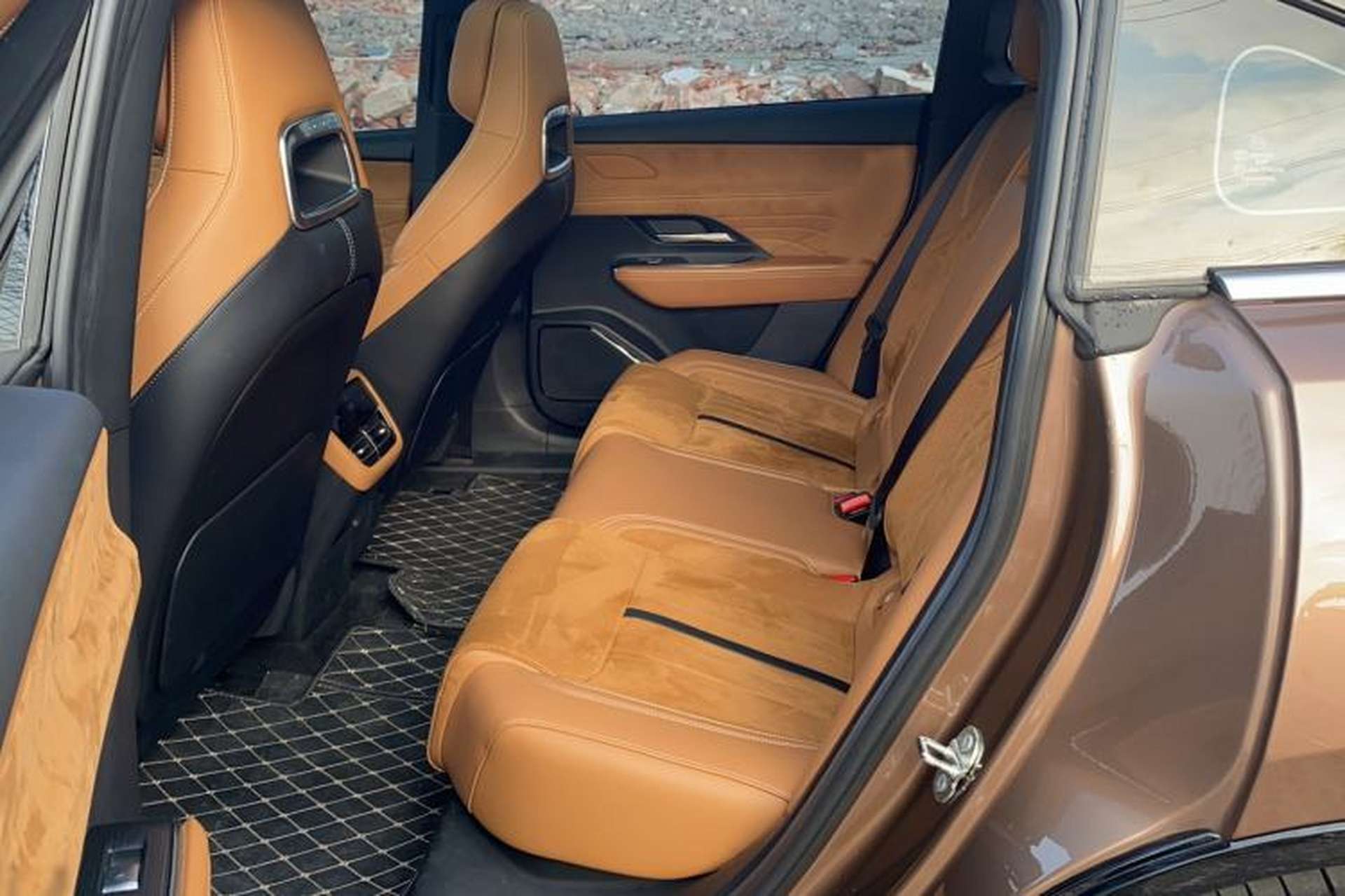 Used Mazda EZ-6 2024 Range-Extended 200 Luxury Edition Interior 1