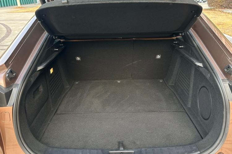 Used Mazda EZ-6 2024 Range-Extended 200 Interior 3