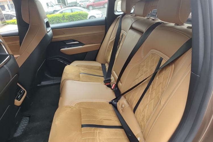 Used Mazda EZ-6 2024 Range-Extended 200 Luxury Edition Interior 4