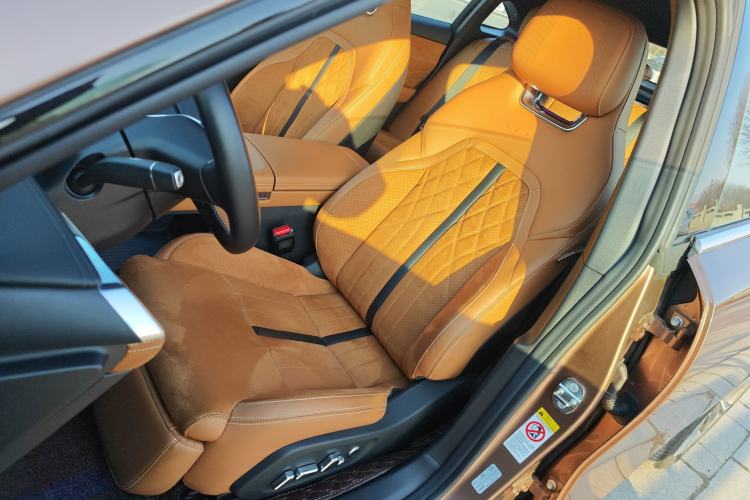 Used Mazda EZ-6 2024 Range-Extended 200 Luxury Edition Left Front Seat