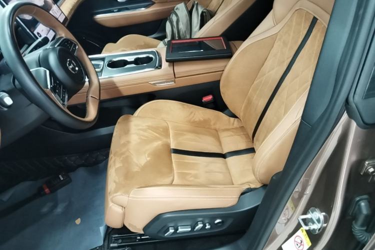 Used Mazda EZ-6 2024 Range-Extended 200 Luxury Edition Left Front Seat