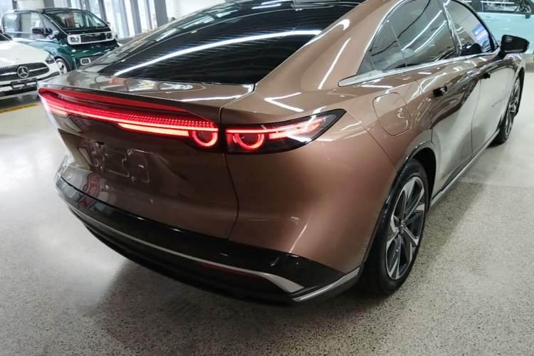 Used Mazda EZ-6 2024 Range-Extended 200 Luxury Edition Rear Right 45 Deg