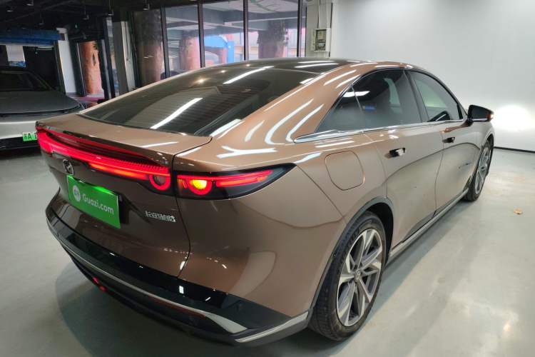 Used Mazda EZ-6 2024 Range-Extended 200 Luxury Edition Rear Right 45 Deg