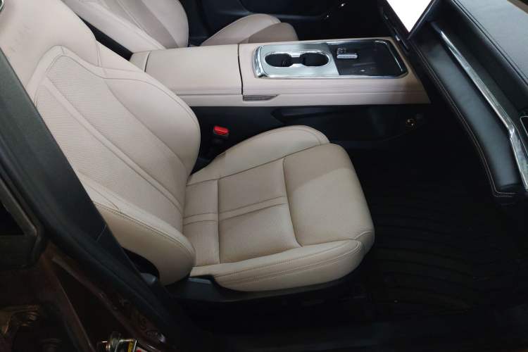 Used Mazda EZ-6 2024 Pure Electric 480 Zhiyue Edition Right Front Seat