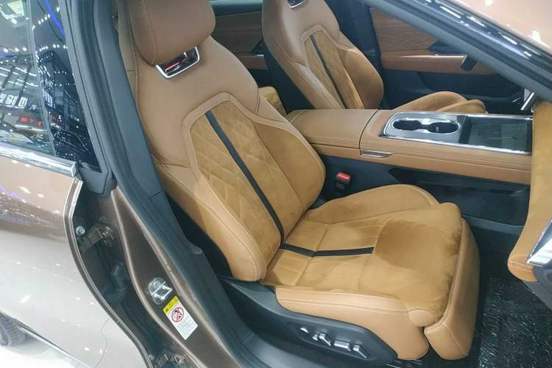 Used Mazda EZ-6 2024 Range-Extended 200 Luxury Edition Right Front Seat
